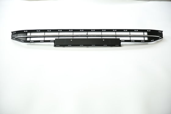 3GB 853 677 VW Passat 2019 i 2020 nero di Front Bumper Grills For Cars con la striscia