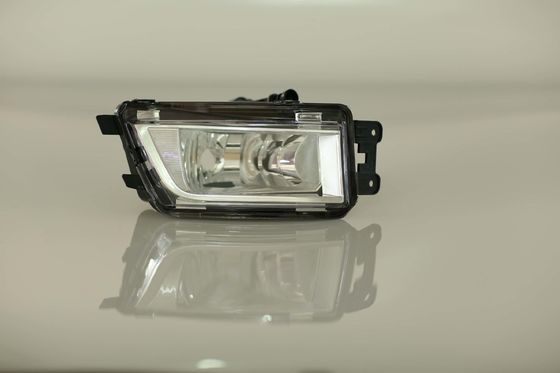 OEM 56D 941 700 una lampada alogena dell'antinebbia dell'automobile per VW Passat 2016 2017 2018