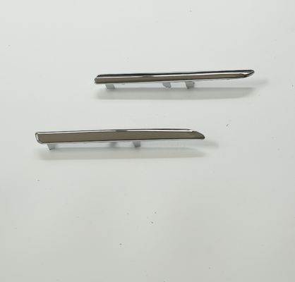 Parti del corpo automatiche del corpo di VW Passat della sostituzione automatica di Front Car Bumper Strips Protector