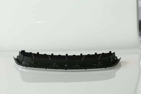 Gli ABS abbassano Front Bumper Grills For VW Passat Lingyu 2005 2006 2007 2008
