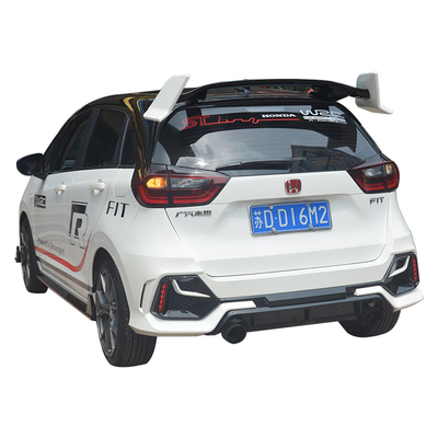 La carrozzeria 2014-2020 di Honda Fit GK5 Kit Front Bumper Rear Bumper Side fiancheggia